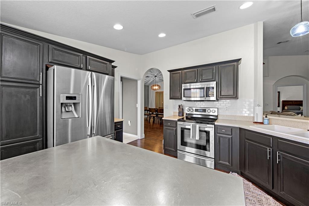 COCONUT SHORES - Residential