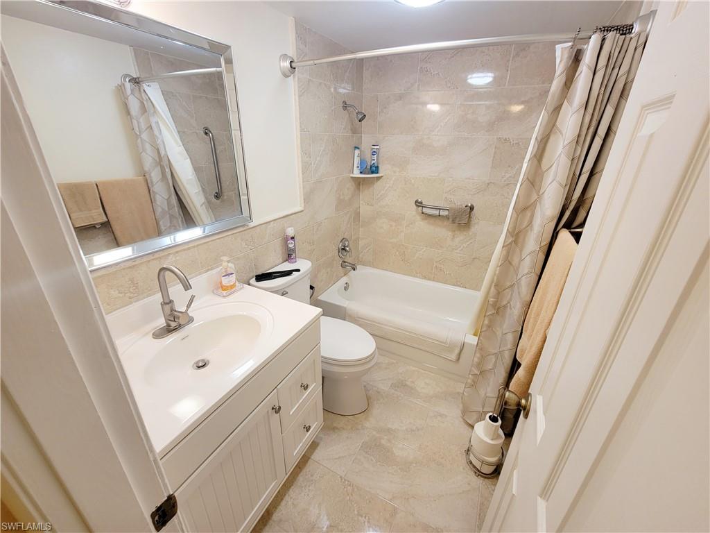 CAMILLE GARDENS - Residential