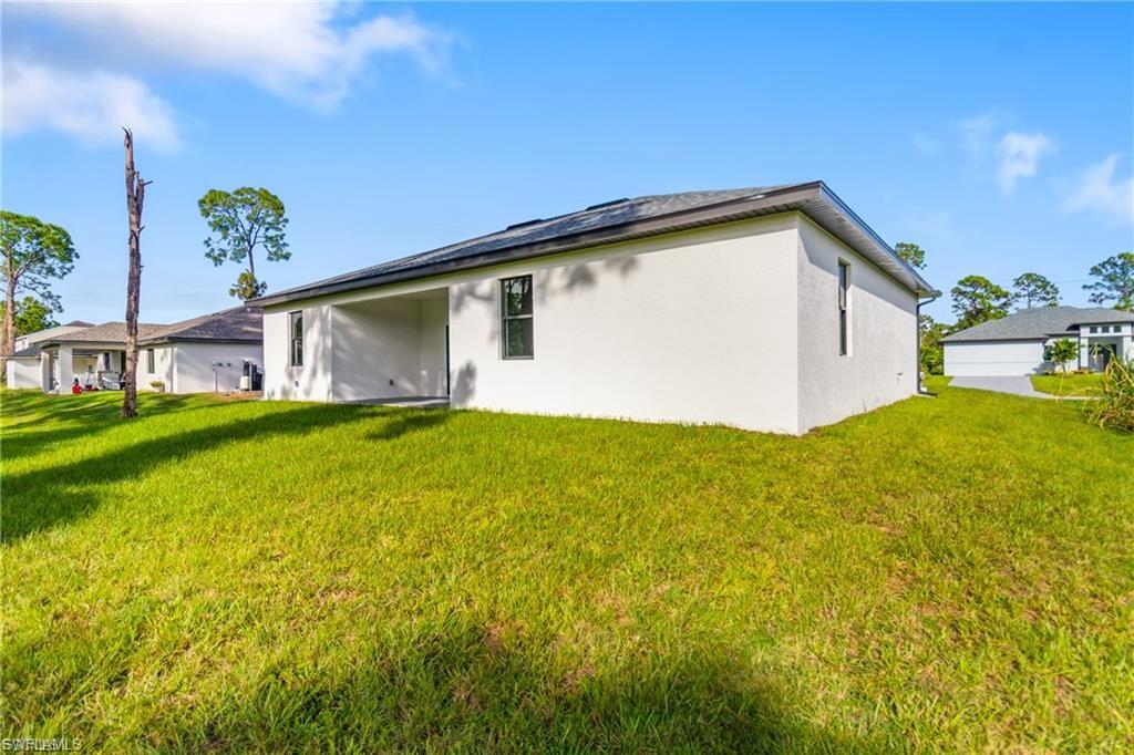 LEHIGH ACRES - Residential
