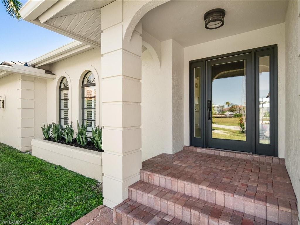 MARCO ISLAND - Residential