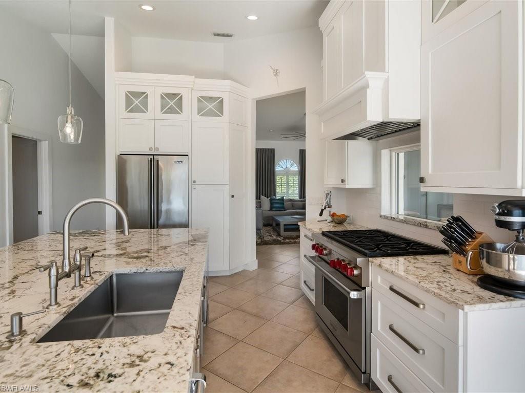 MARCO ISLAND - Residential