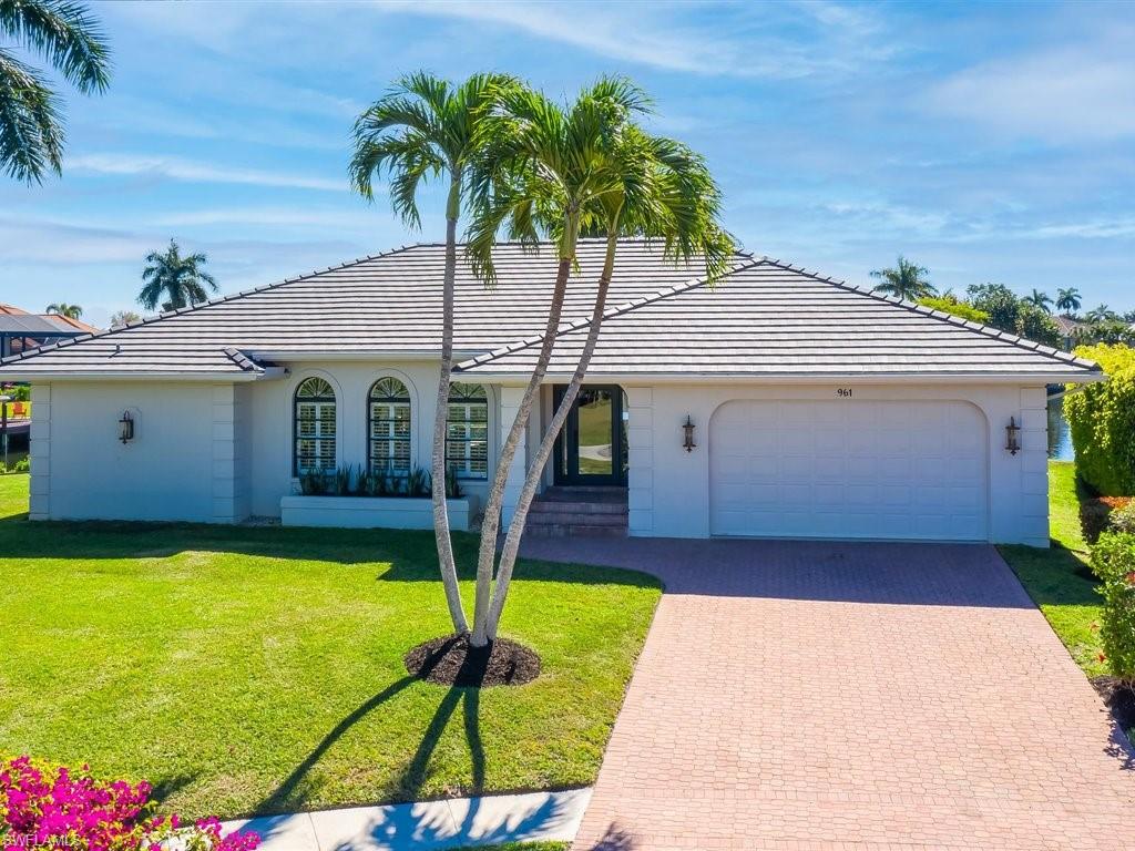 MARCO ISLAND - Residential