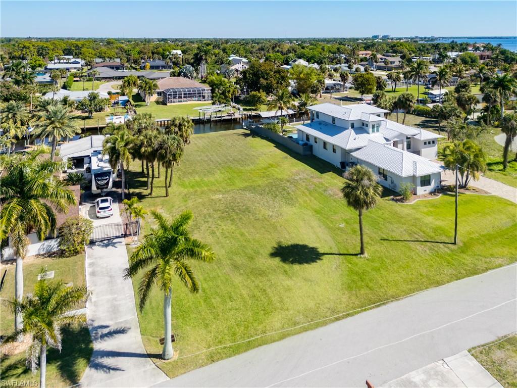FORT MYERS GULF ACRES - Land