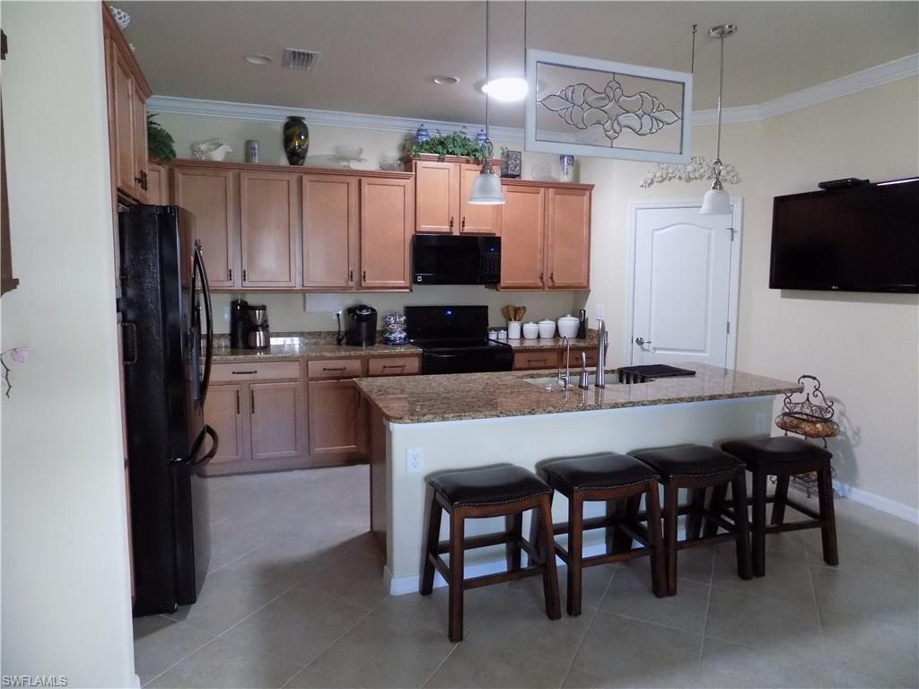 OLYMPIA POINTE - Residential