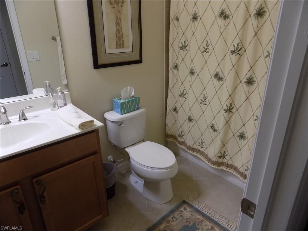 OLYMPIA POINTE - Residential