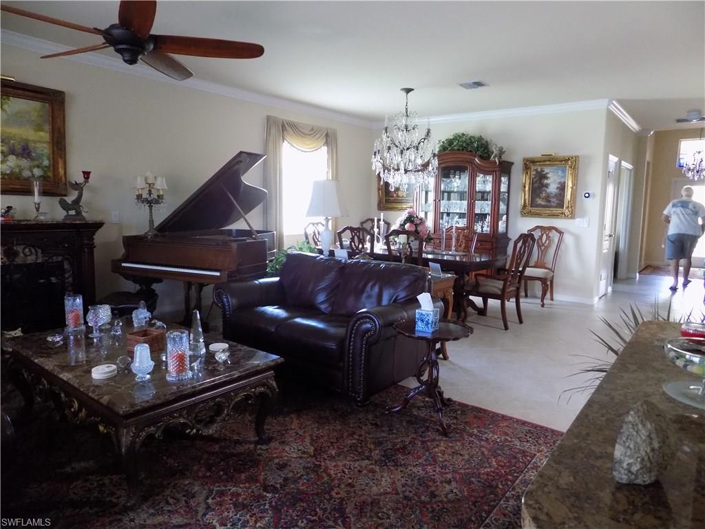 OLYMPIA POINTE - Residential