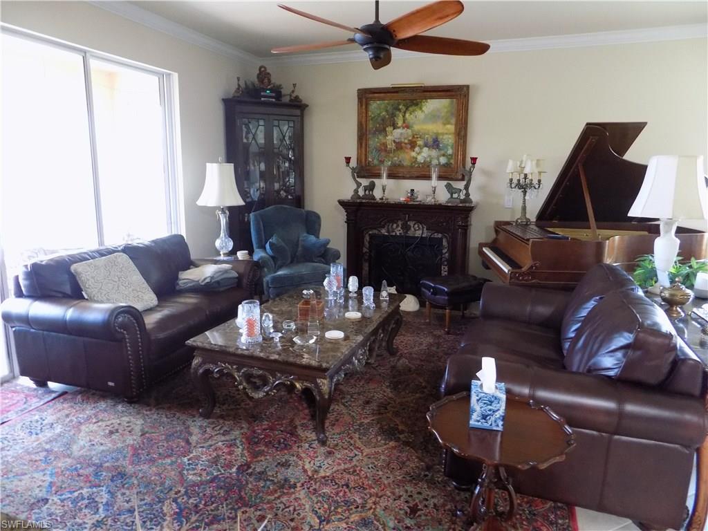 OLYMPIA POINTE - Residential