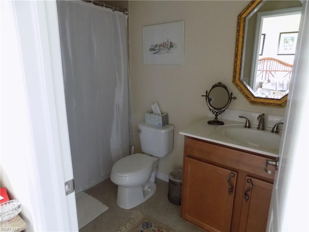 OLYMPIA POINTE - Residential