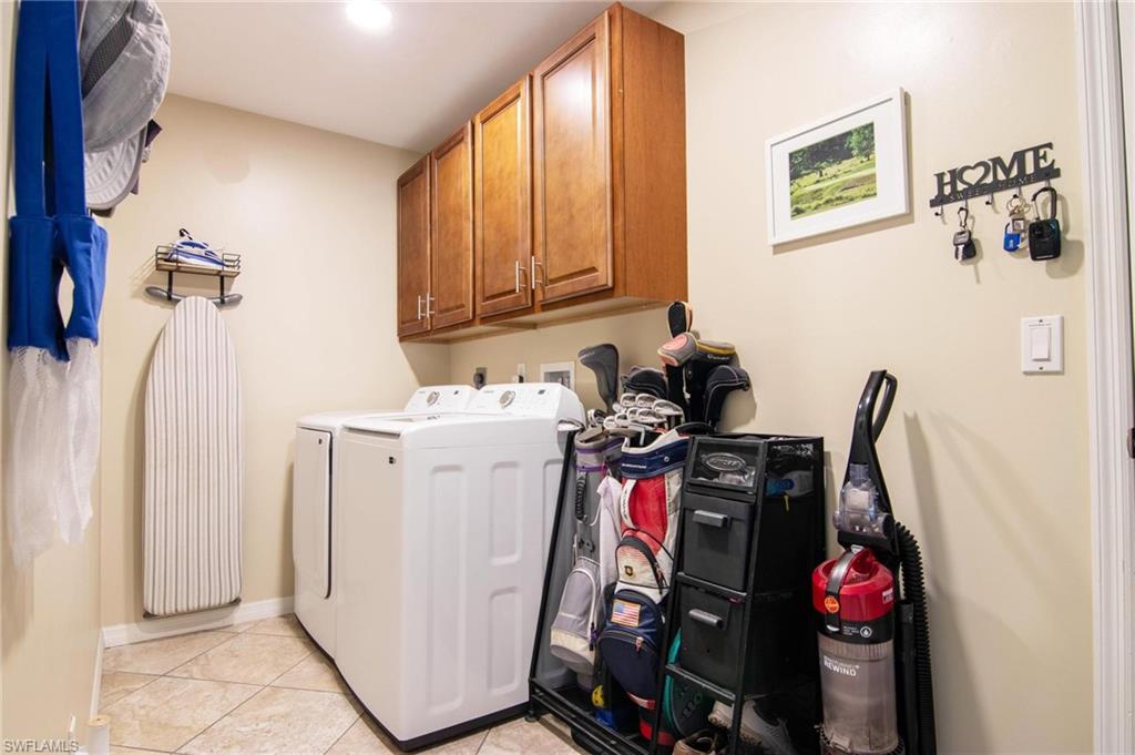 SABAL SPRINGS GOLF AND RACQUET CLUB - Residential