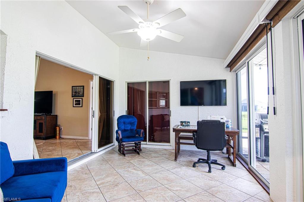 SABAL SPRINGS GOLF AND RACQUET CLUB - Residential