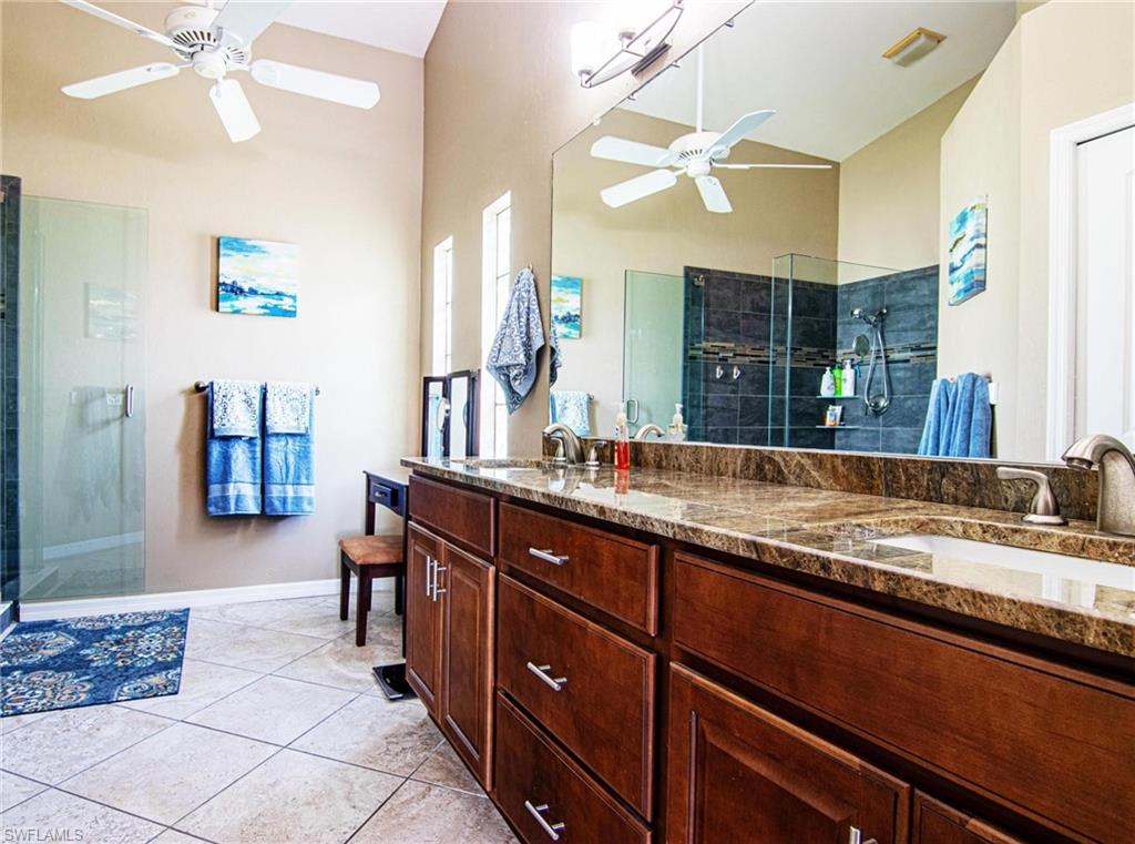 SABAL SPRINGS GOLF AND RACQUET CLUB - Residential