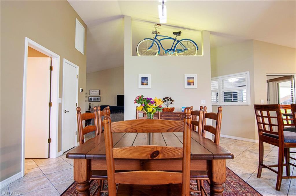 SABAL SPRINGS GOLF AND RACQUET CLUB - Residential