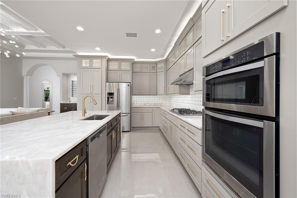 BONITA LAKES - Residential