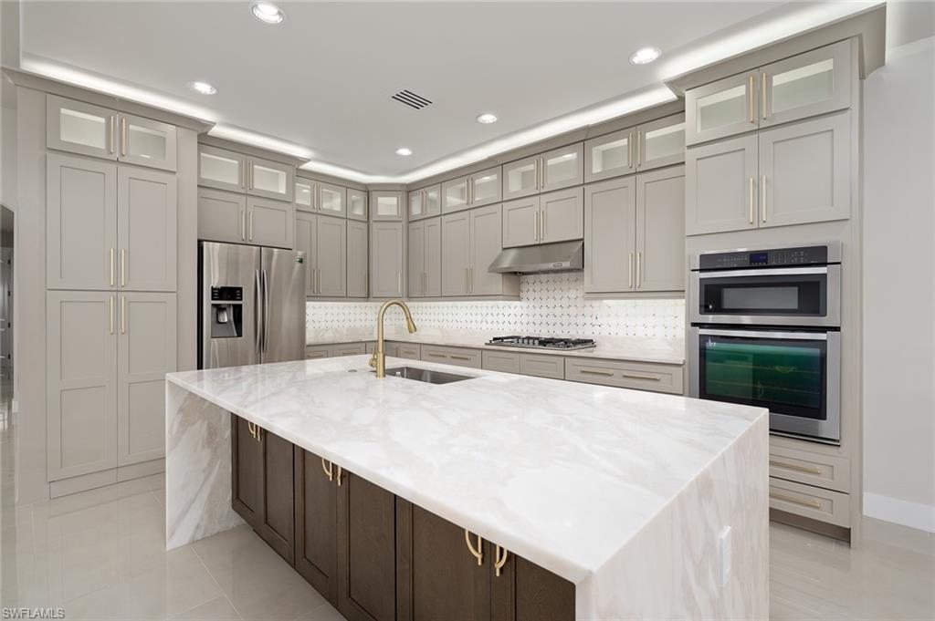 BONITA LAKES - Residential