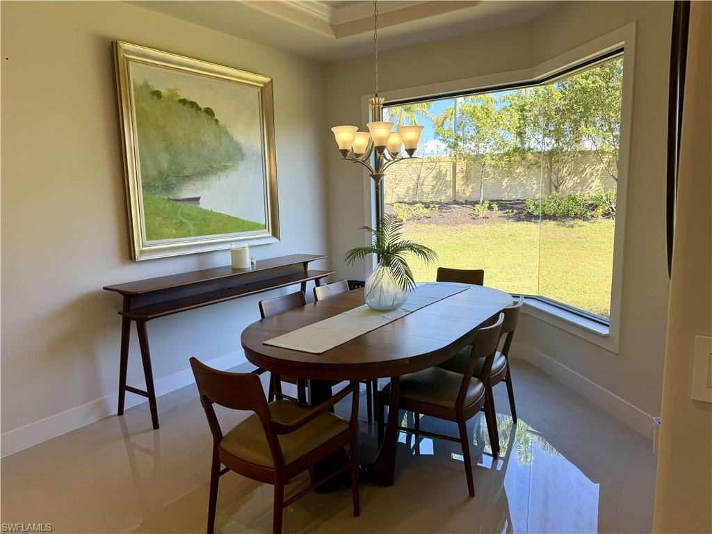 BONITA LAKES - Residential