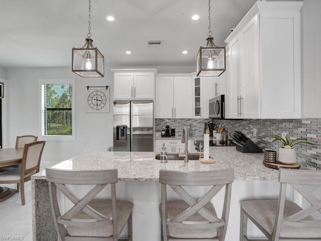 GOLDEN GATE ESTATES - Residential