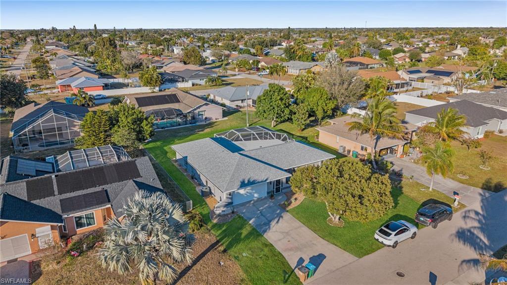 CAPE CORAL - Residential