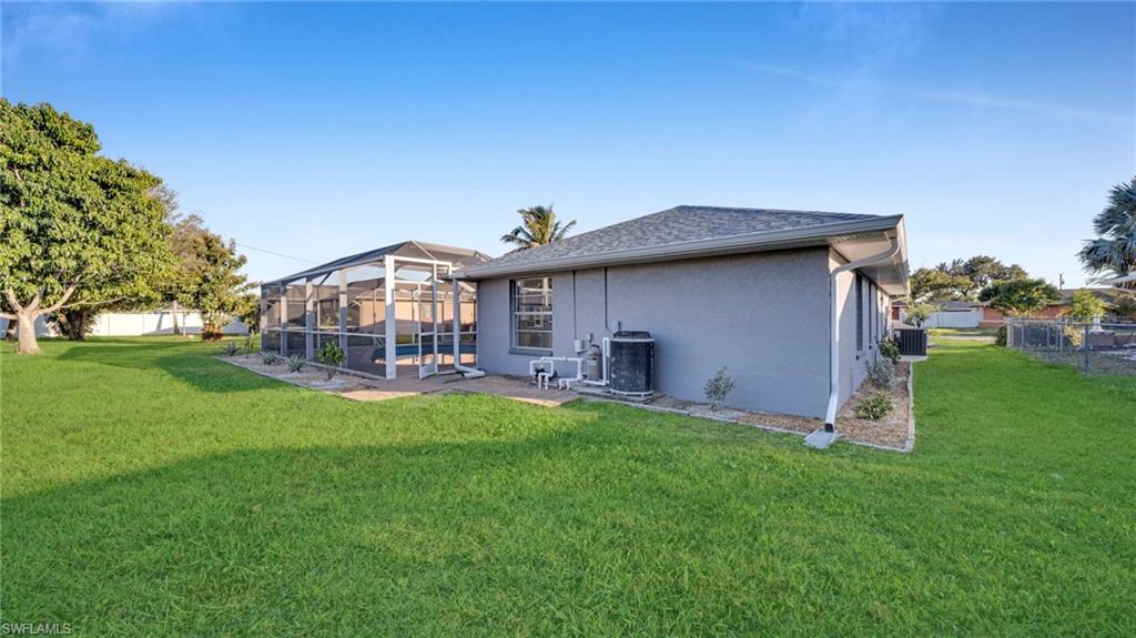 CAPE CORAL - Residential