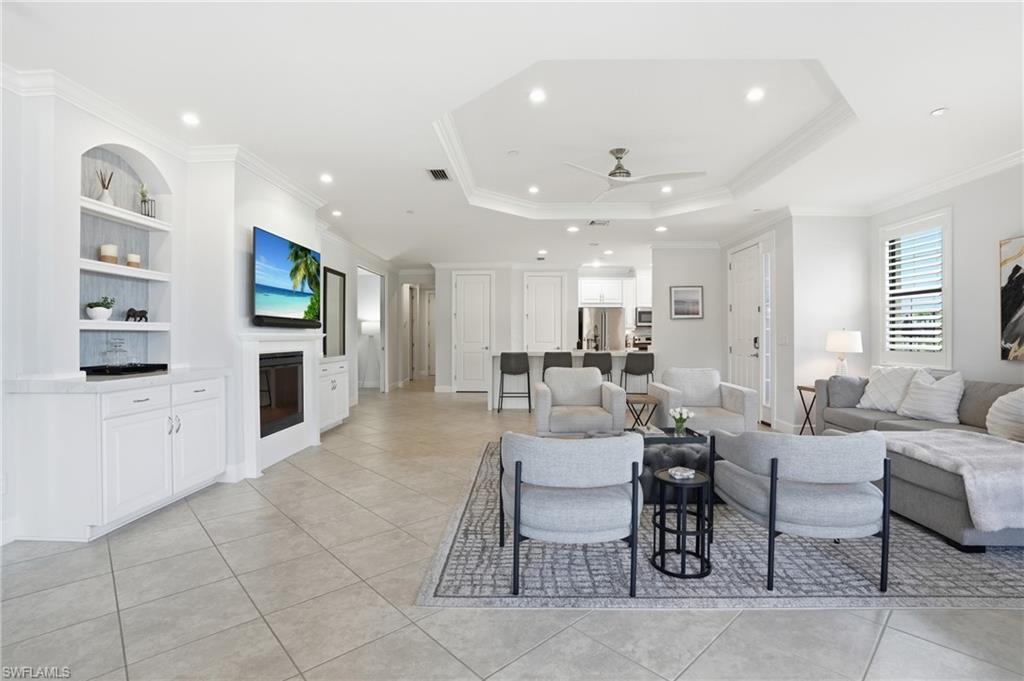 ESPLANADE - Residential