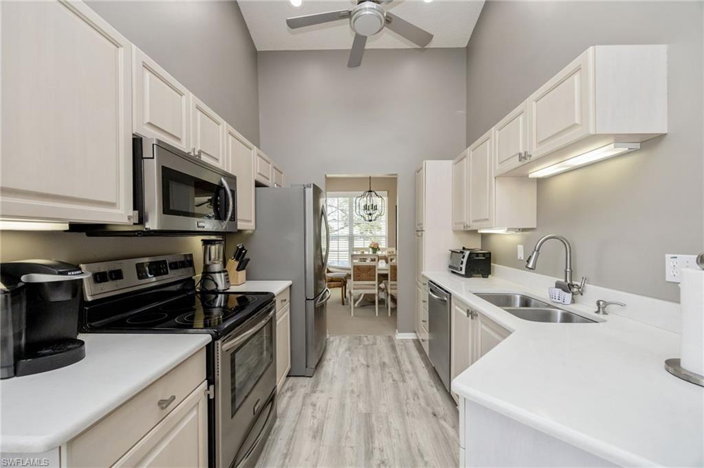 89 Silver Oaks CIR 5-201