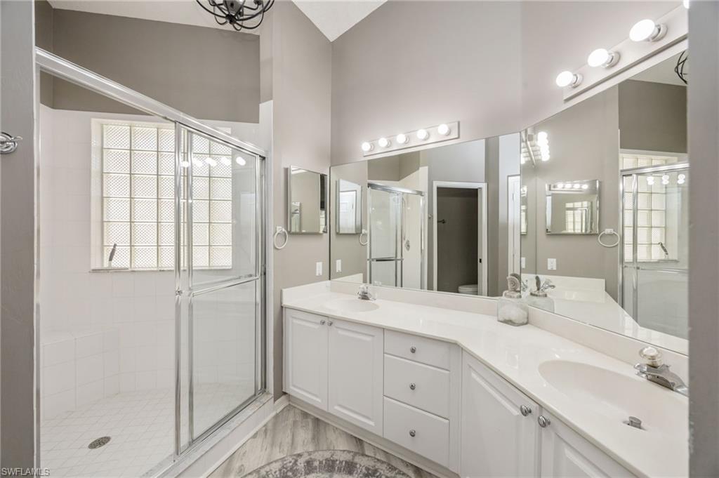 SILVER OAKS - Residential