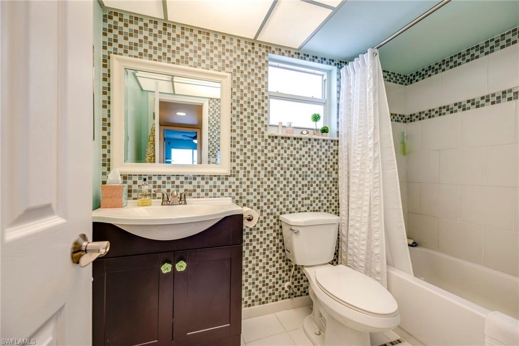 TURTLE LAKE GOLF COLONY - Residential