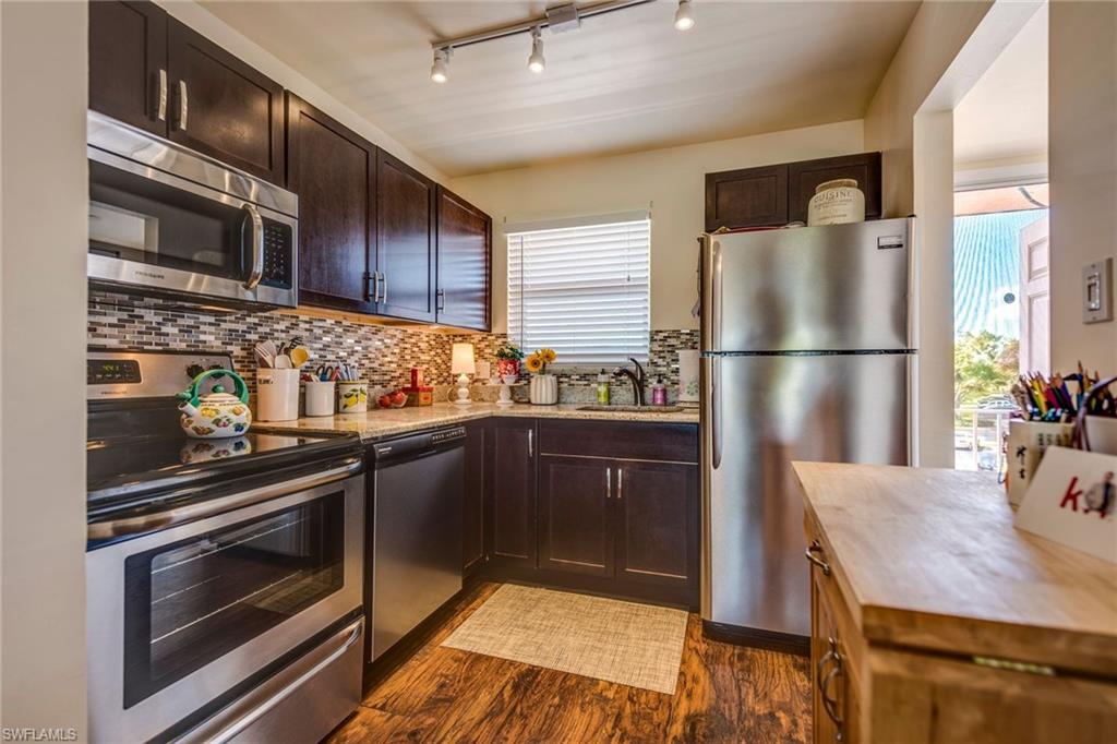 TURTLE LAKE GOLF COLONY - Residential