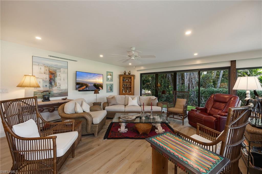 WILDERNESS COUNTRY CLUB - Residential