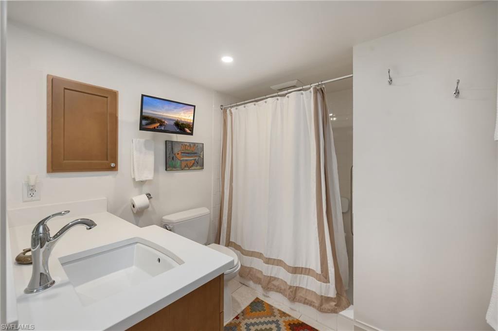 WILDERNESS COUNTRY CLUB - Residential