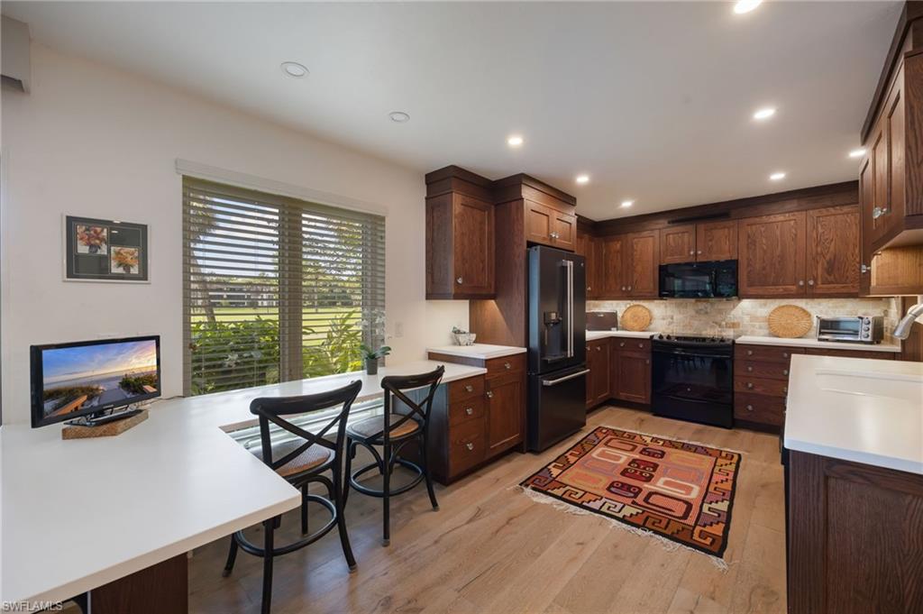 WILDERNESS COUNTRY CLUB - Residential