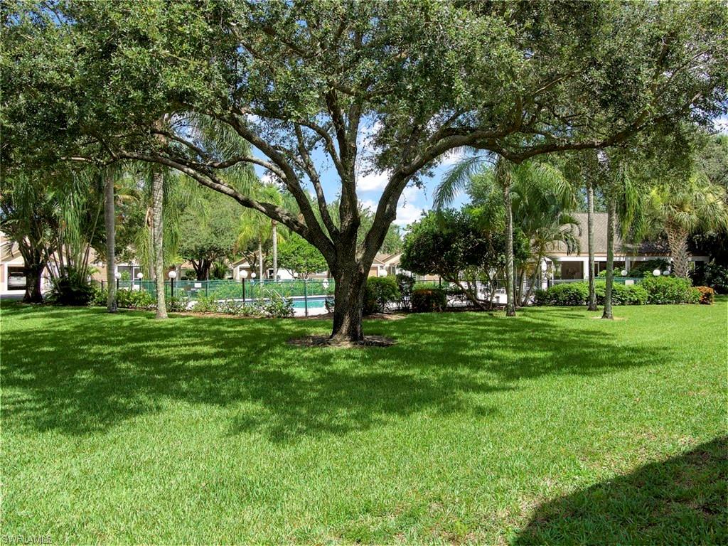 FOUNTAIN LAKES - Residential