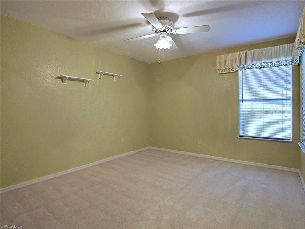 FOUNTAIN LAKES - Residential