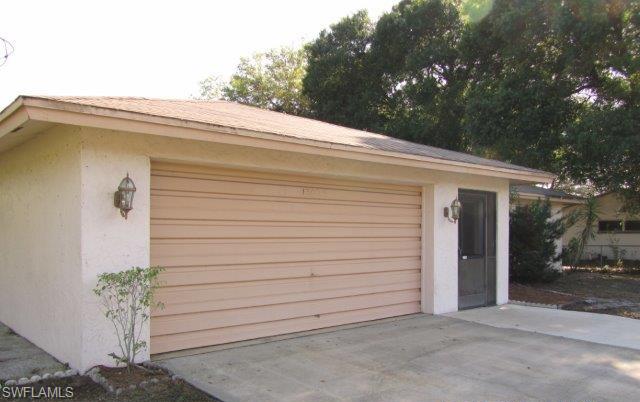 FORT MYERS SHORES - Residential