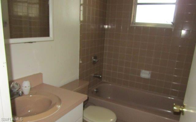 FORT MYERS SHORES - Residential