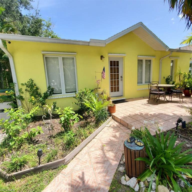 SUNSET HOMES - Residential Lease