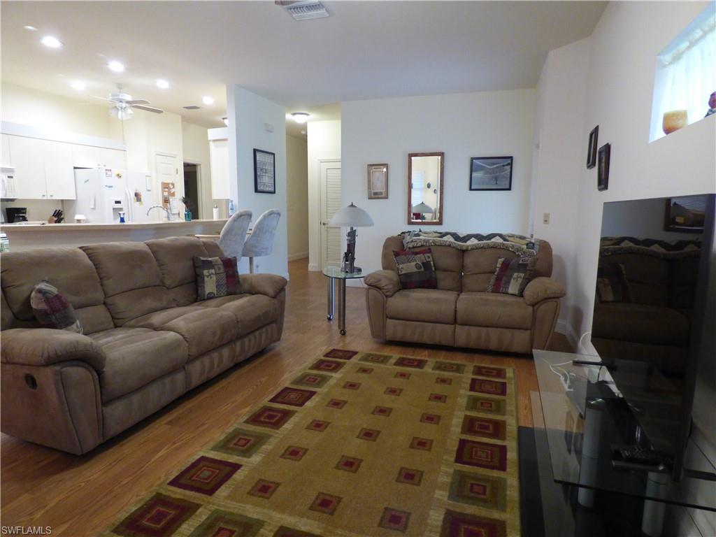 KINGS GREEN - Residential