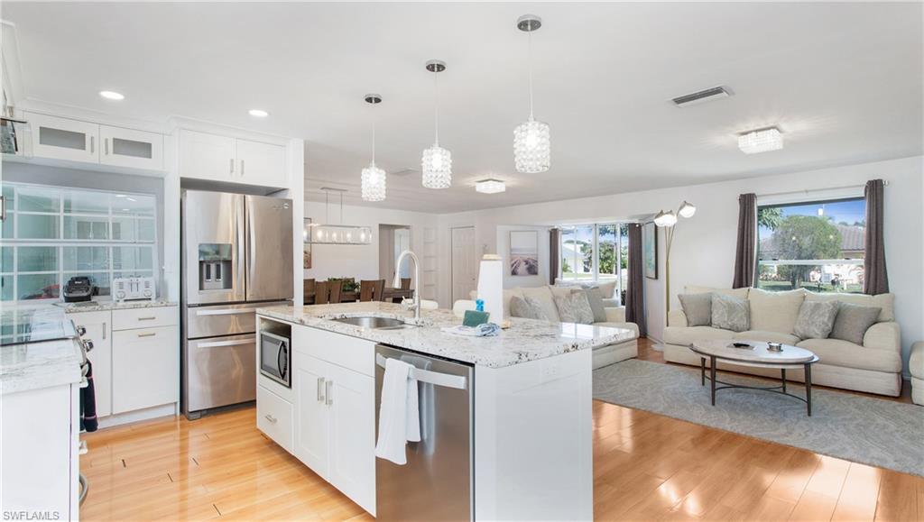 NAPLES PARK - Residential