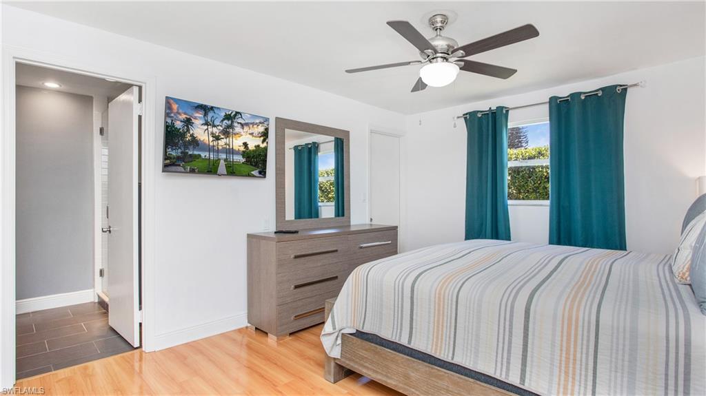 NAPLES PARK - Residential