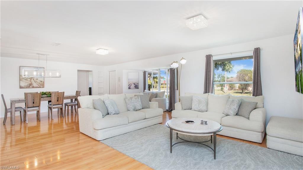 NAPLES PARK - Residential