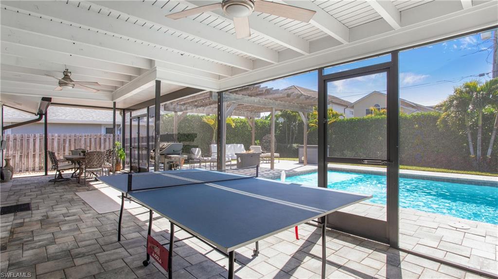 NAPLES PARK - Residential