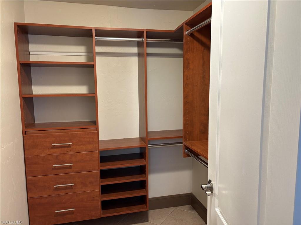 FLAMINGO ESTATES - Residential