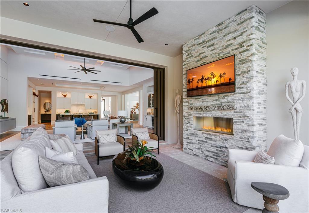 CAMINETTO AT MEDITERRA - Residential