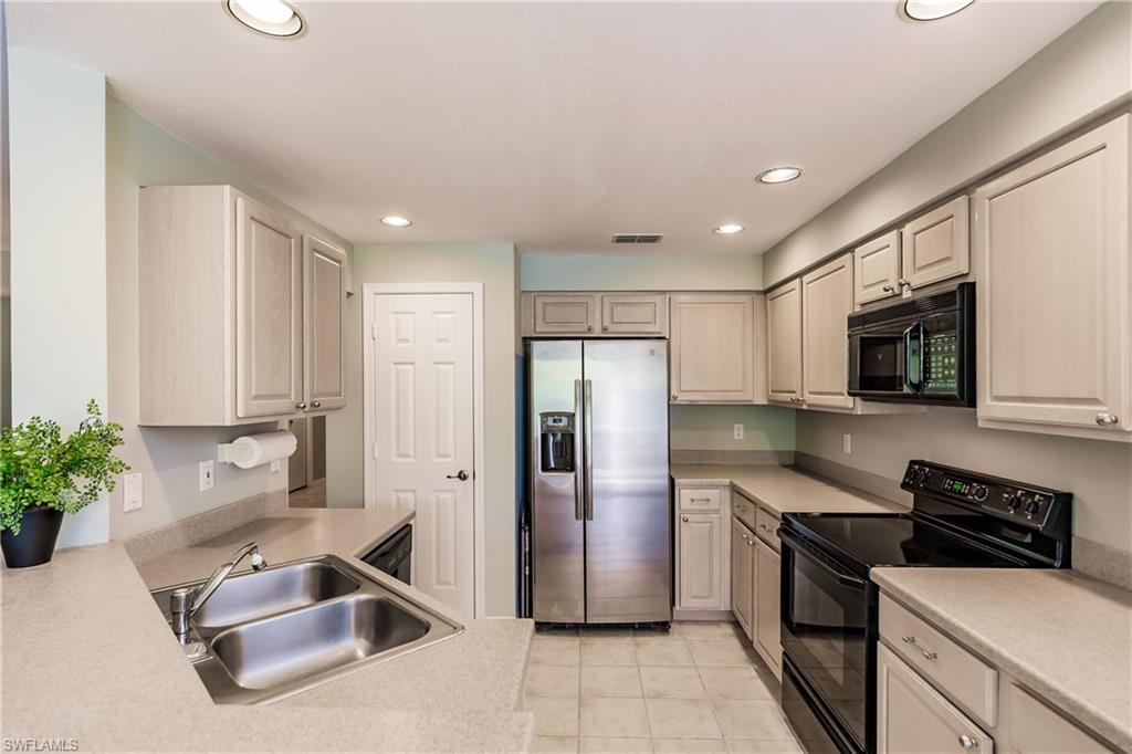 HARBOR LANDING - Residential