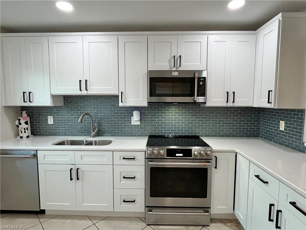 MYERLEE PARK HOMES CONDO - Residential