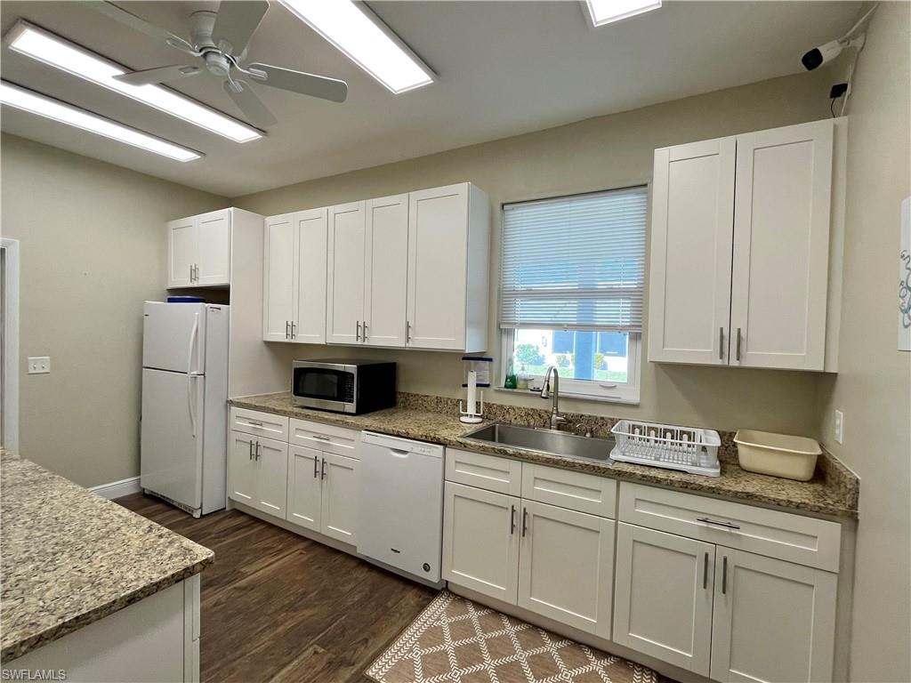 MYERLEE PARK HOMES CONDO - Residential