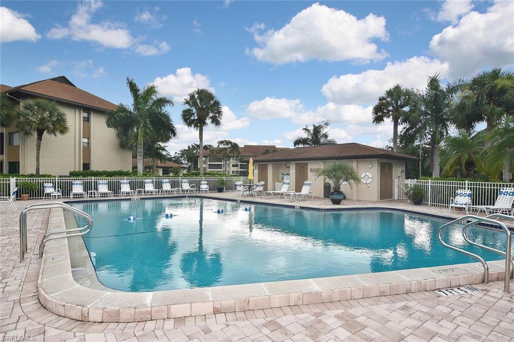 COMMODORE CLUB - Residential