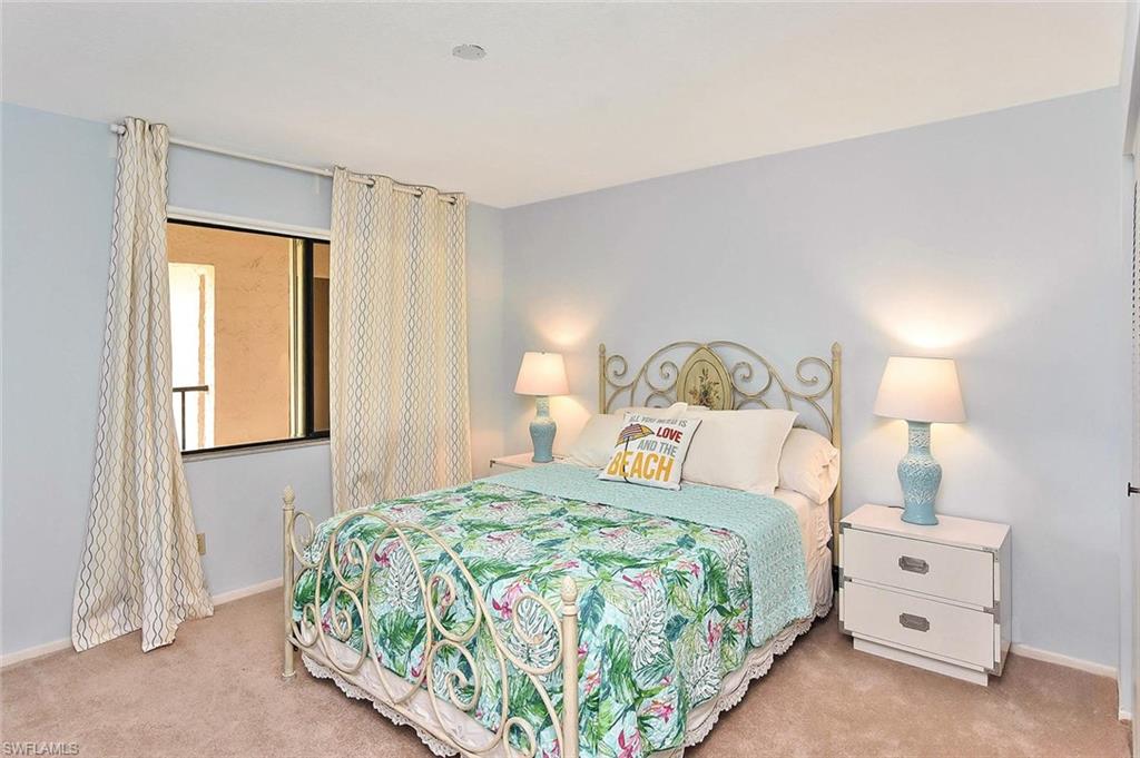 COMMODORE CLUB - Residential