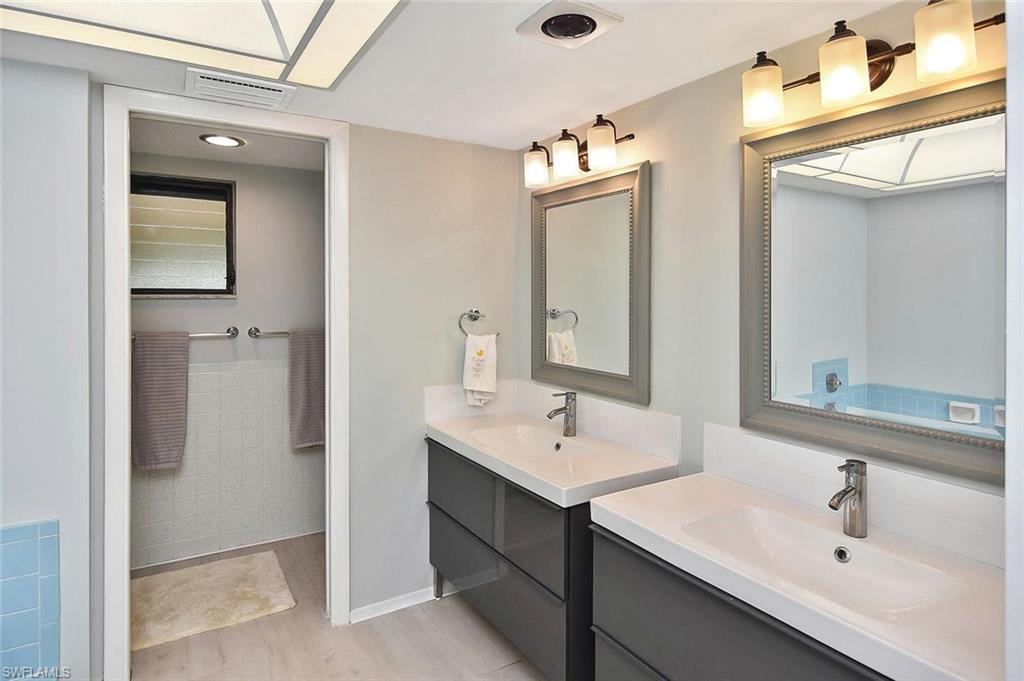 COMMODORE CLUB - Residential