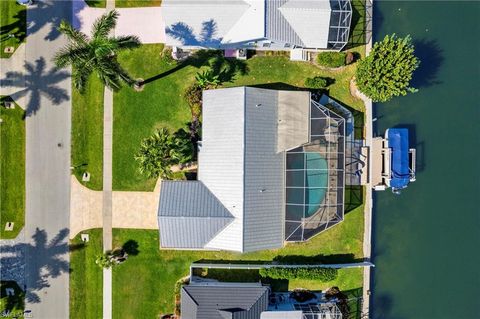 A home in MARCO ISLAND