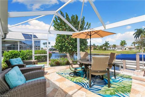 A home in MARCO ISLAND